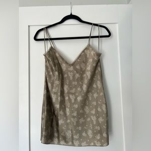 Vince silk camisole size s NWOT